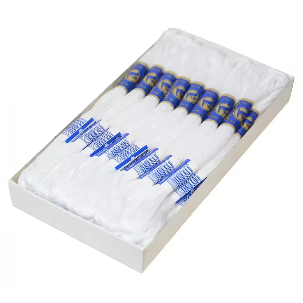 MADDMA Stickgarn Sticktwist Set 24 Docken 8 m 0010 Weiss